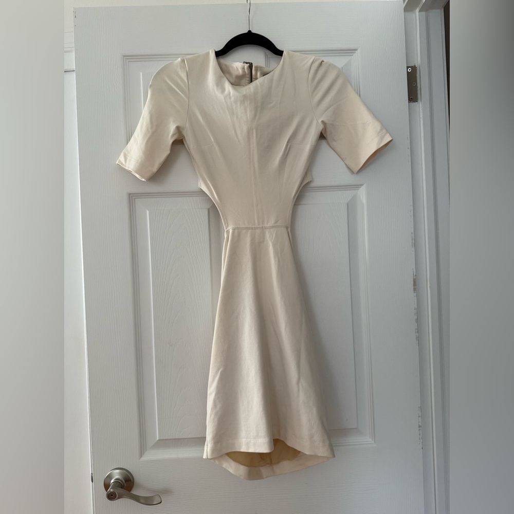 David Lerner Cream Sheath Mini Dress Mock Neck Short Sleeve